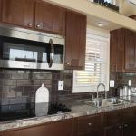 Platinum 535 Kitchen Tile Accent